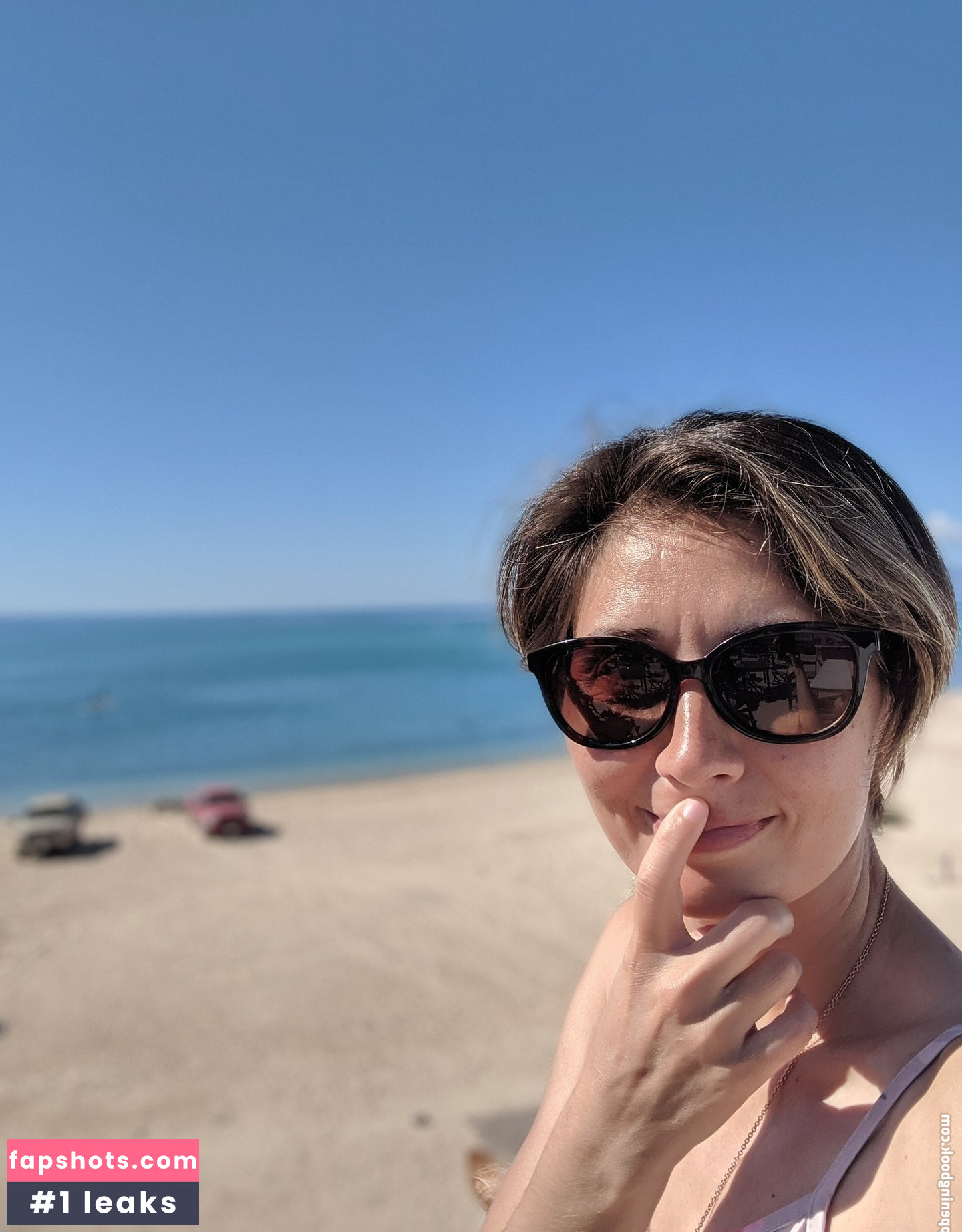 Lindsey Doe gallery photo #11