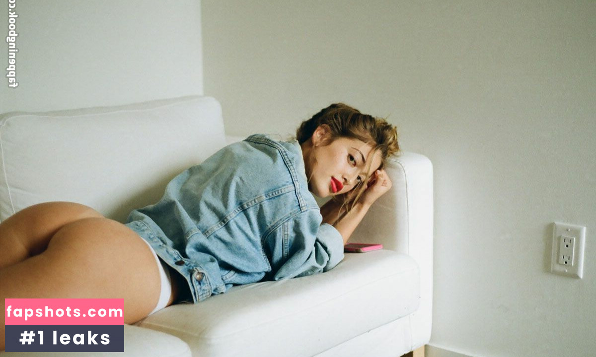 Lindsey Kevitch gallery photo #27