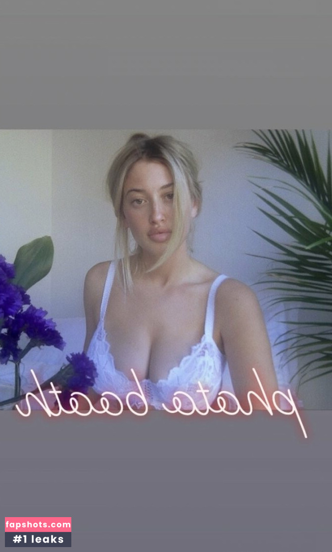 Lindsey Kevitch gallery photo #38