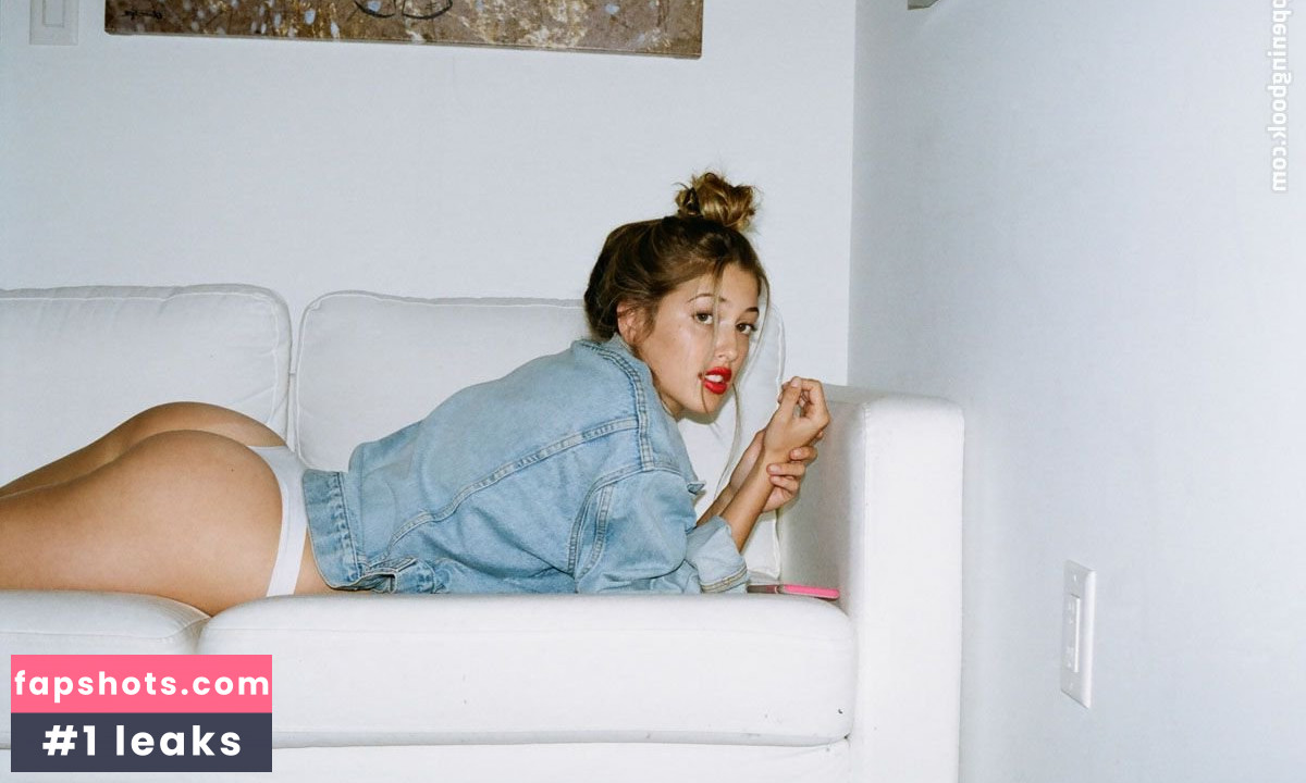 Lindsey Kevitch gallery photo #84