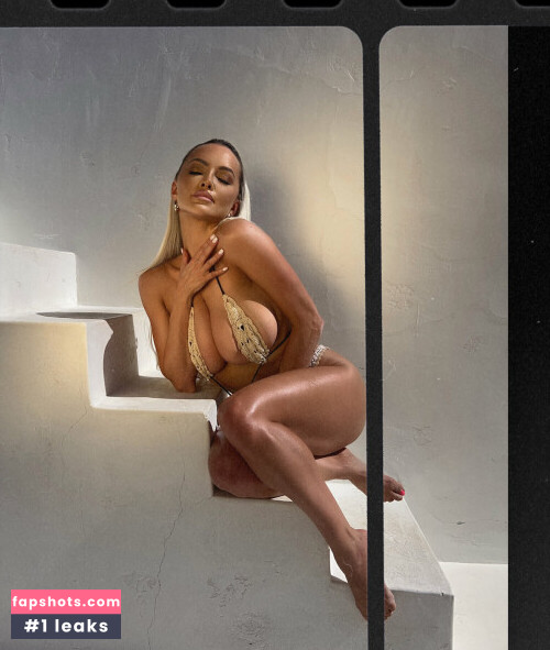 Lindsey Pelas gallery photo #1115