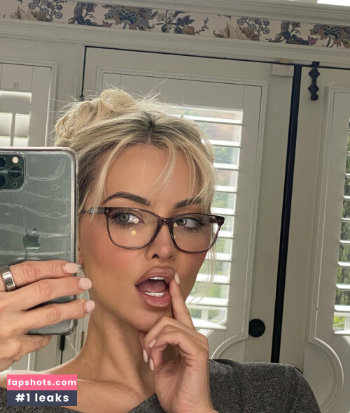 Lindsey Pelas gallery photo #1186
