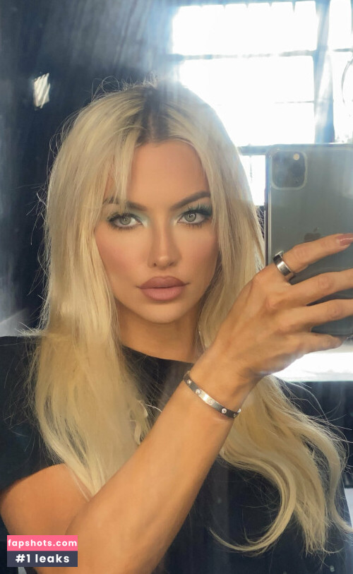 Lindsey Pelas gallery photo #1287