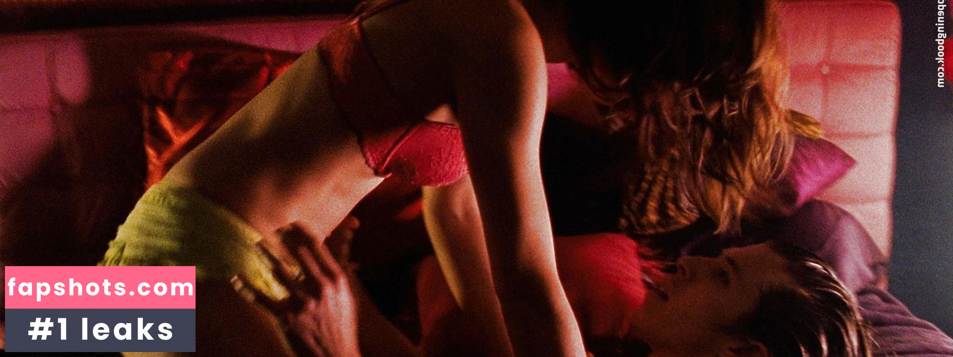 Lindsey Shaw gallery photo #30