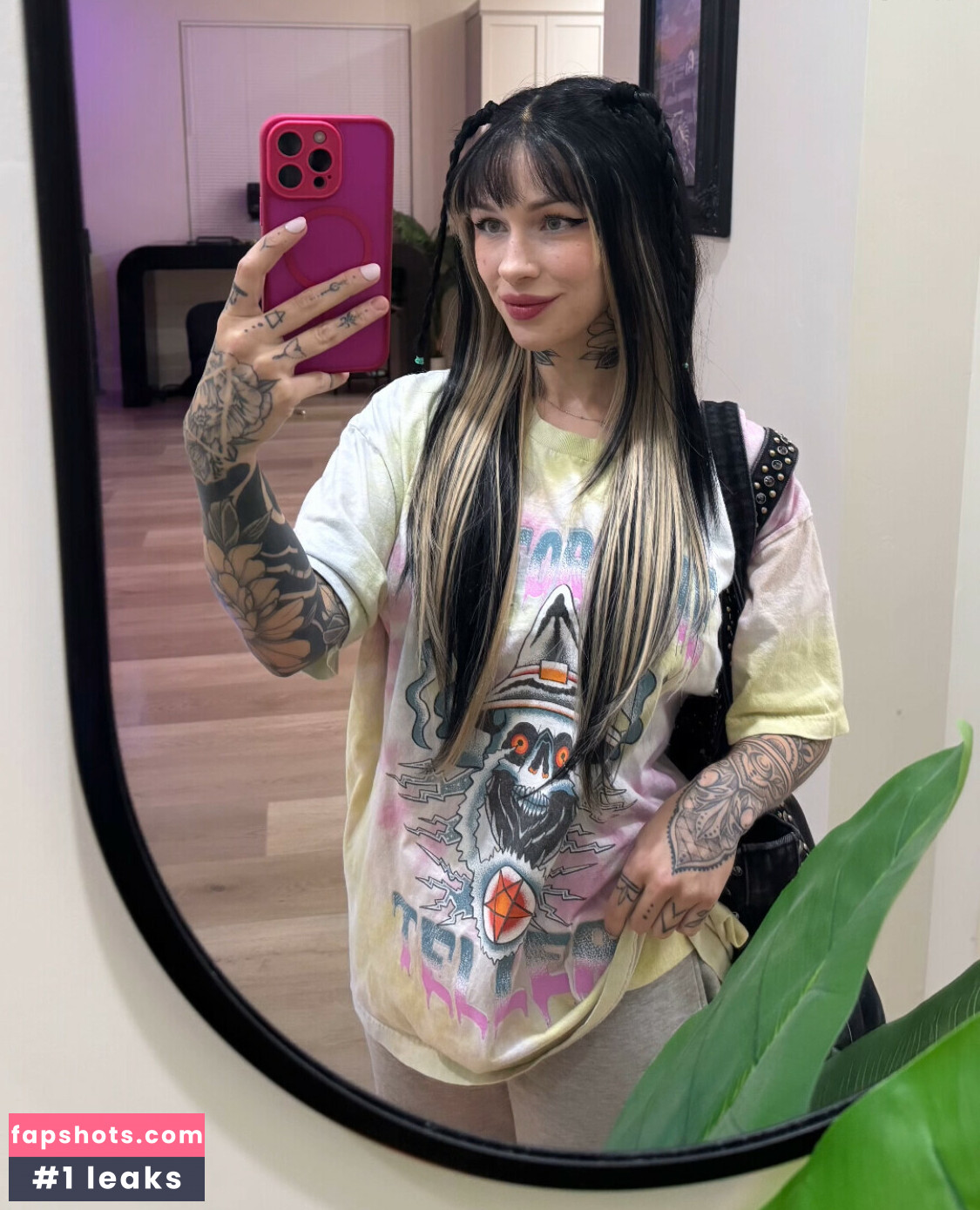 lindseyparanormal Nude Leaks OnlyFans Photos #16 - LeakJerk