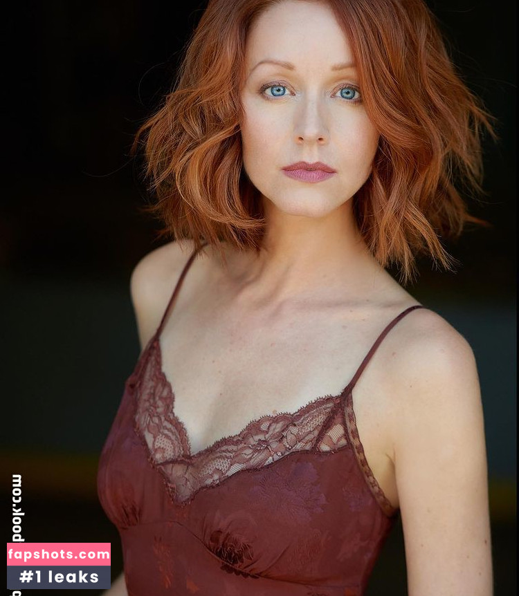 Lindy Booth gallery photo #15