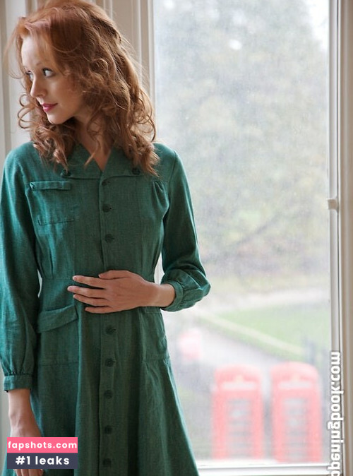Lindy Booth gallery photo #3