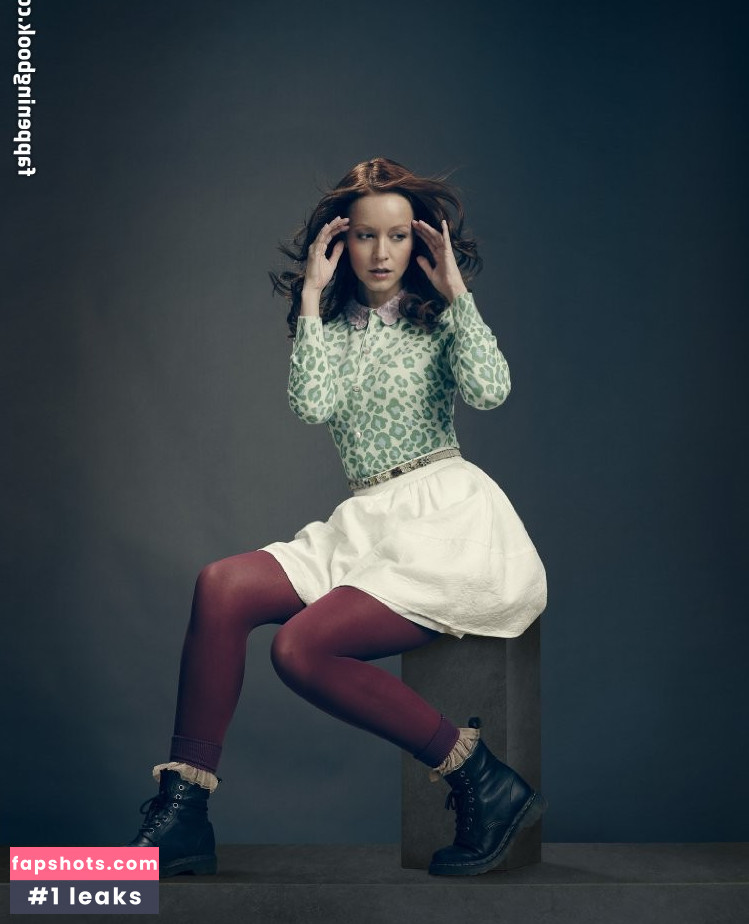 Lindy Booth gallery photo #32