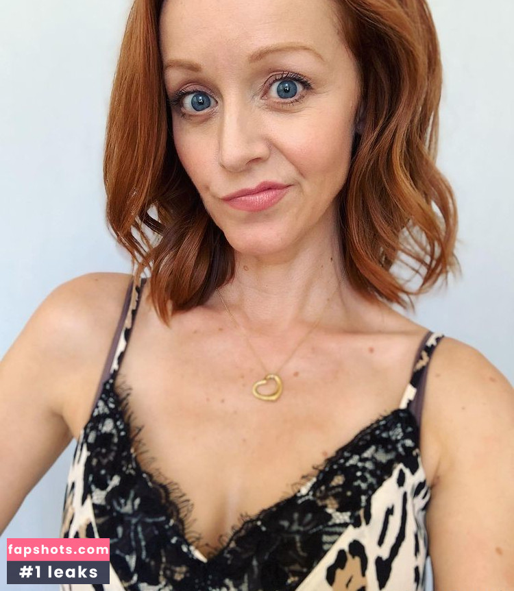 Lindy Booth gallery photo #39