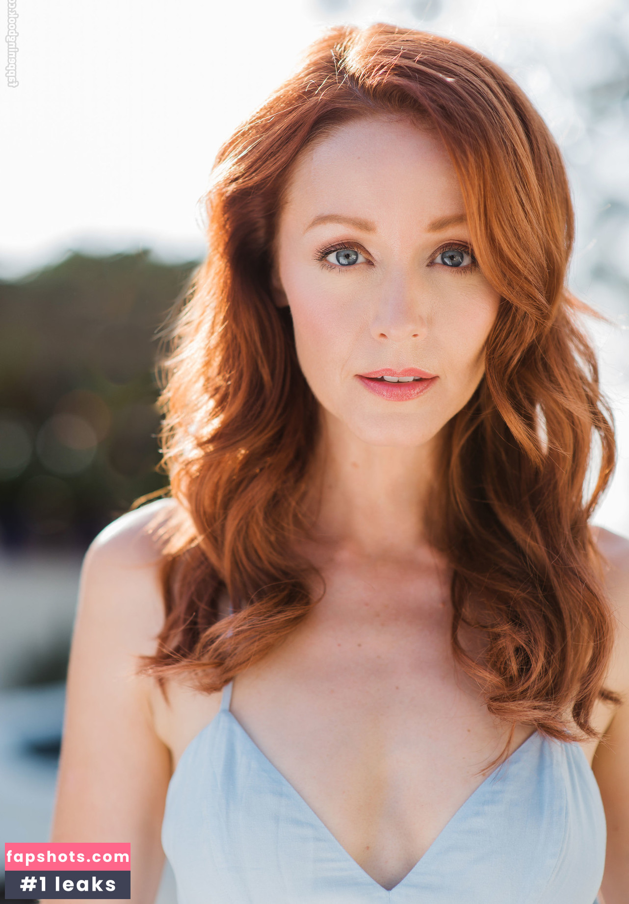 Lindy Booth gallery photo #40