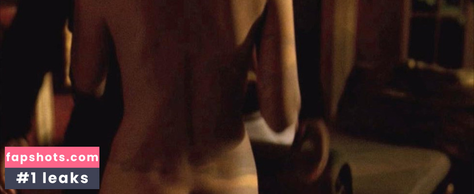 Lindy Booth gallery photo #74