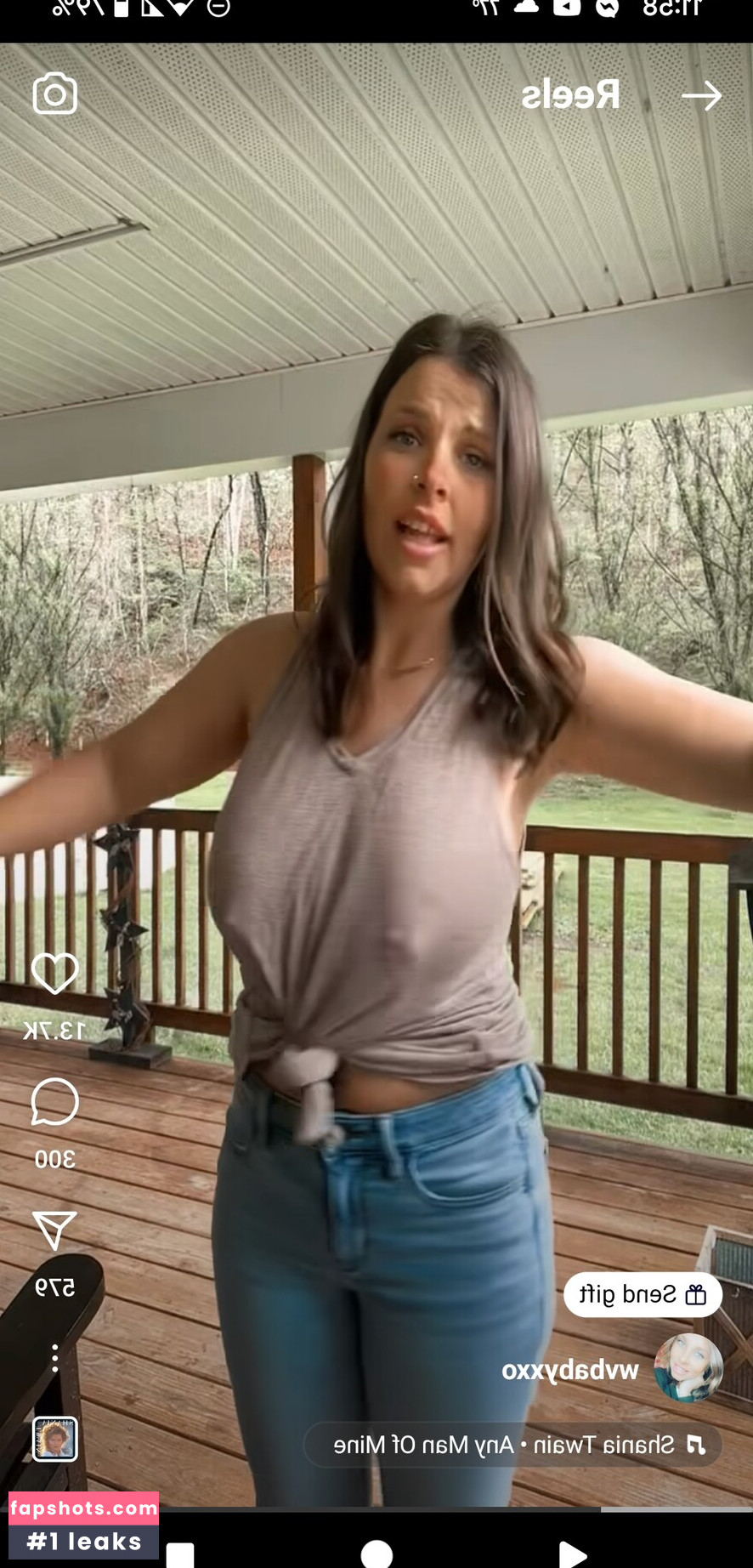 lindzeexxo1 nude babe gallery