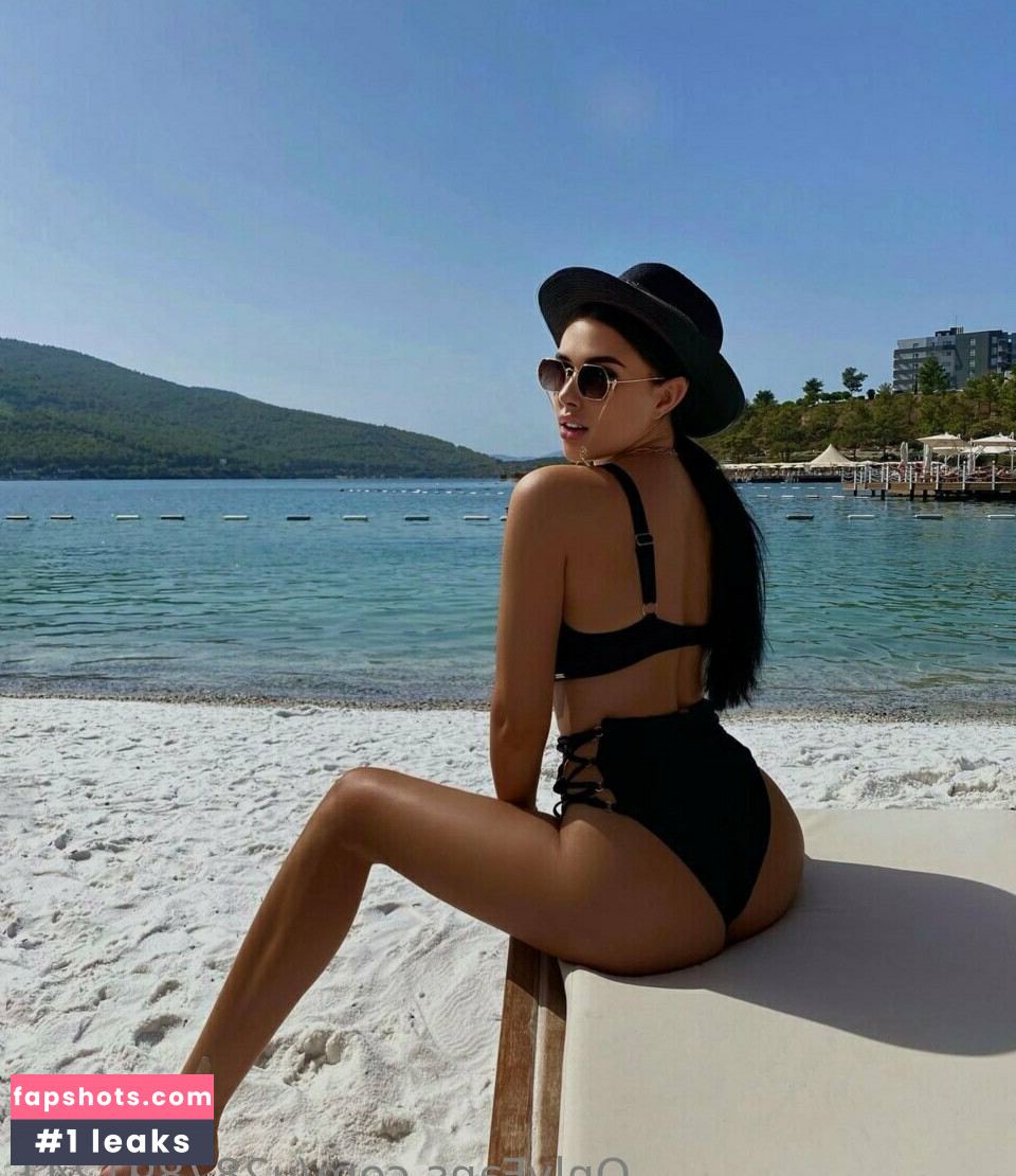 linlindin gallery photo #6