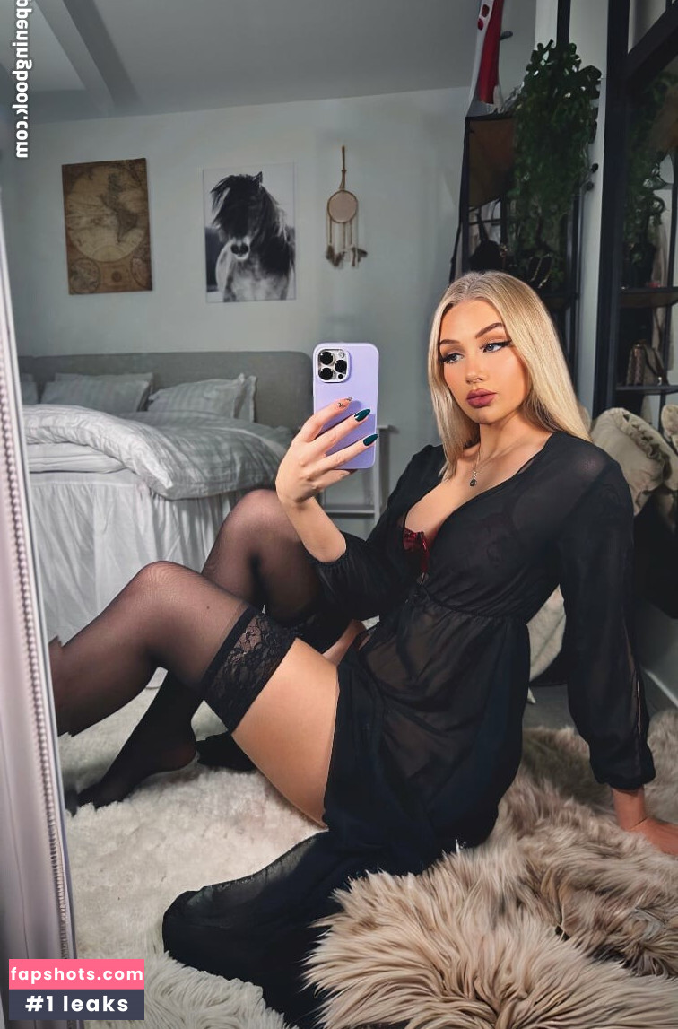 Linny Nova gallery photo #14