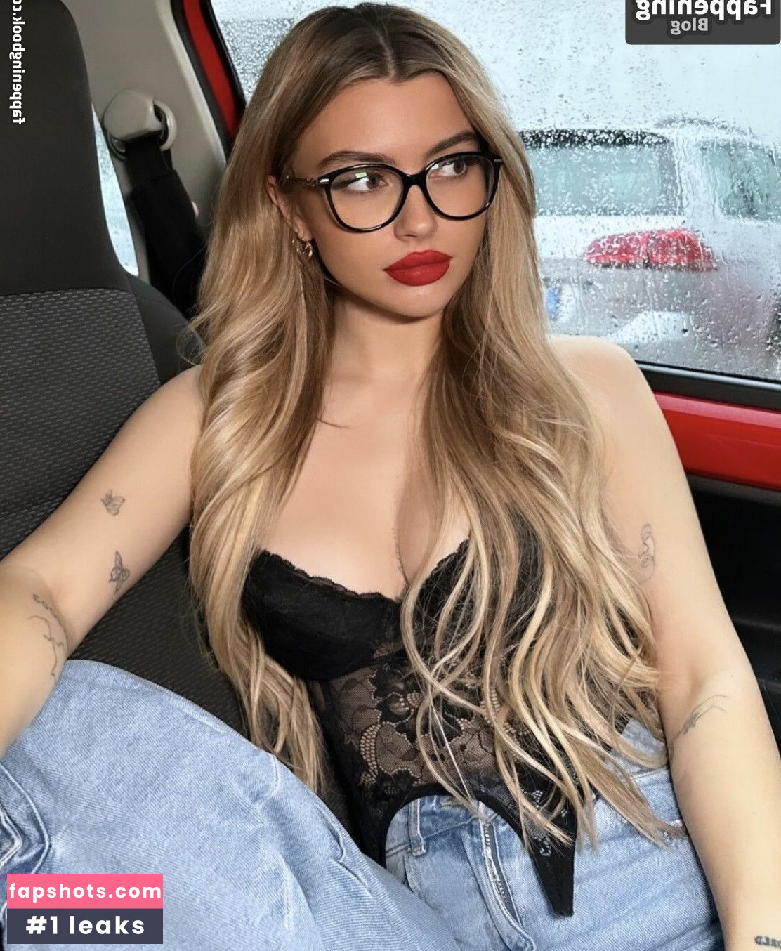 linuschka gallery photo #14