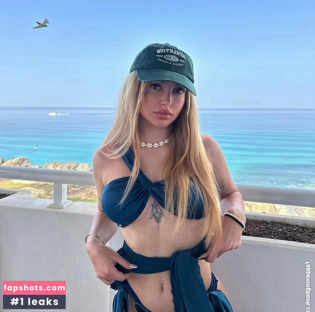 linuschka nude babe gallery