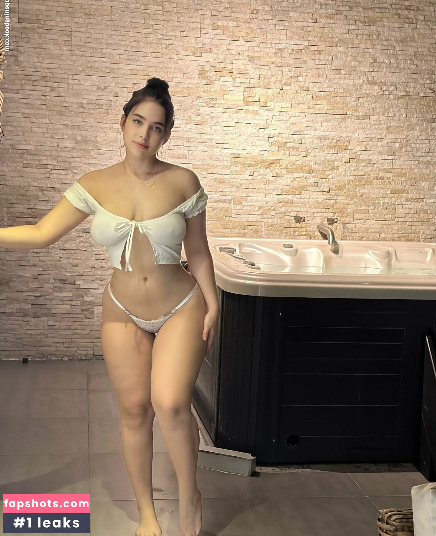 lioqueenn gallery photo #29