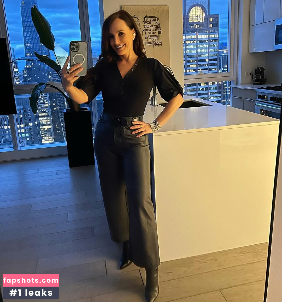 Lisa Ann gallery photo #57