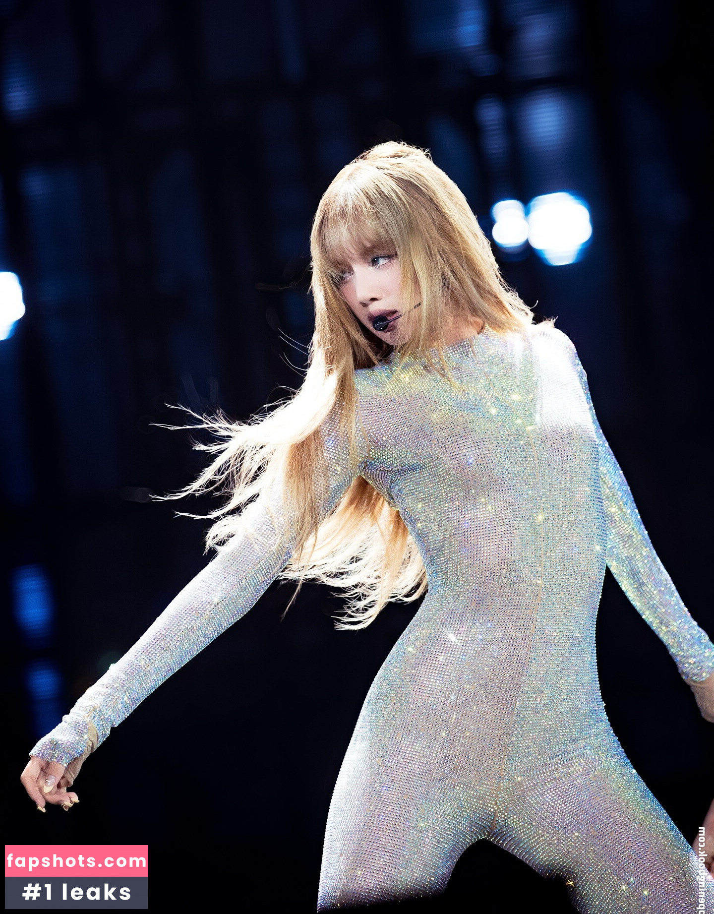 Lisa Blackpink gallery photo #105