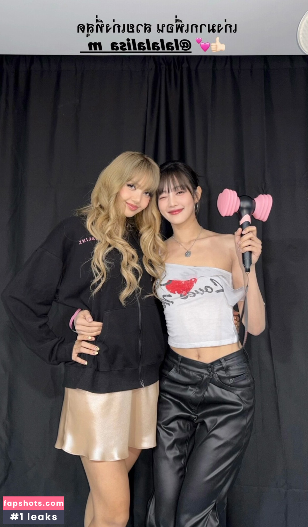 Lisa Blackpink gallery photo #129