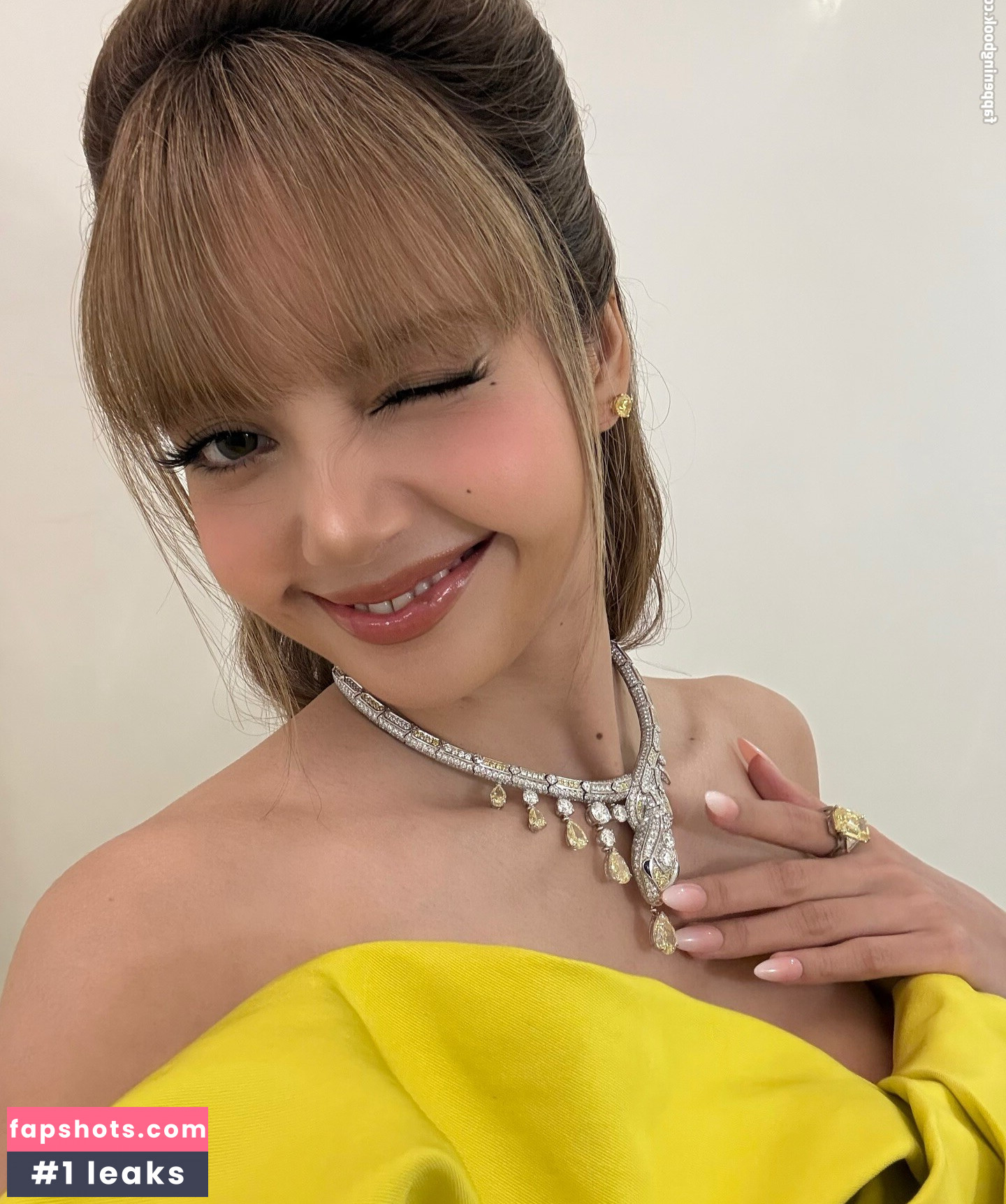 Lisa Blackpink gallery photo #135