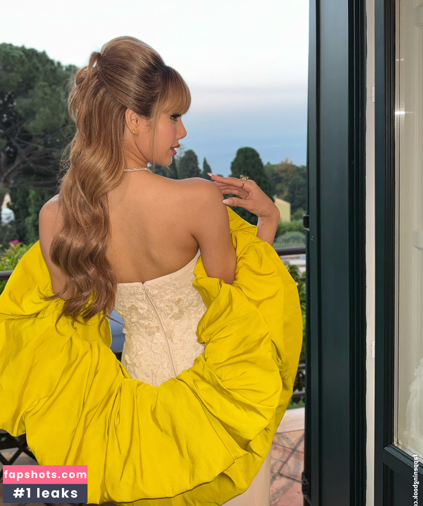 Lisa Blackpink gallery photo #139