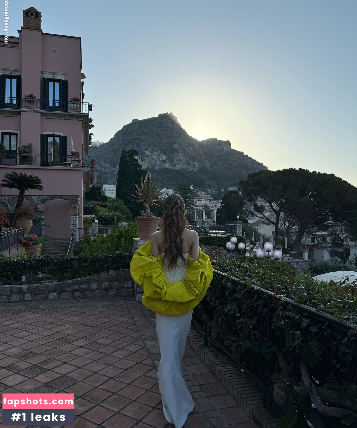 Lisa Blackpink gallery photo #140