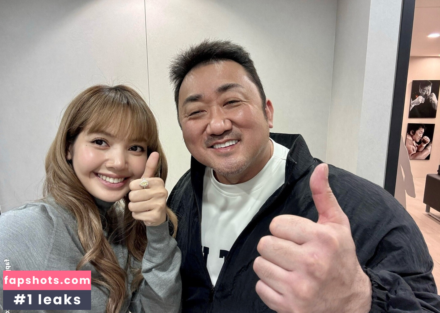 Lisa Blackpink gallery photo #15