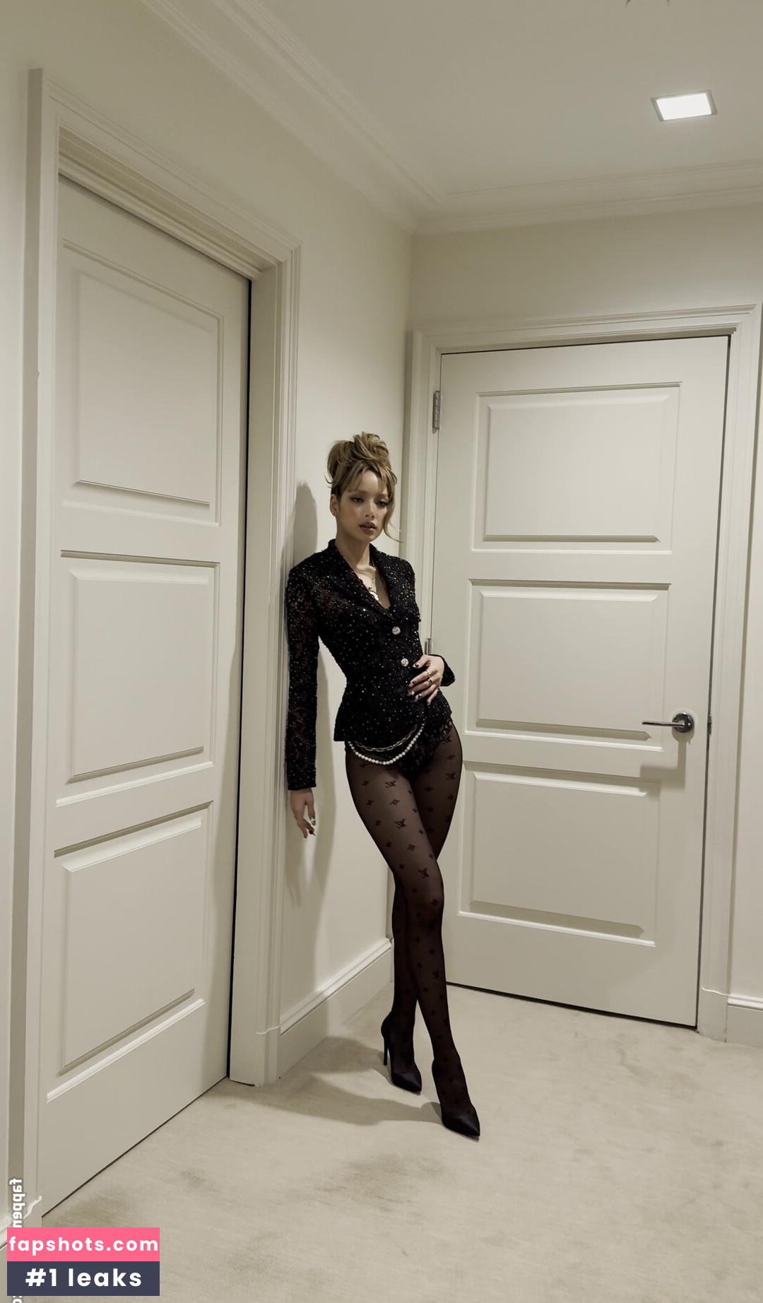 Lisa Blackpink gallery photo #158