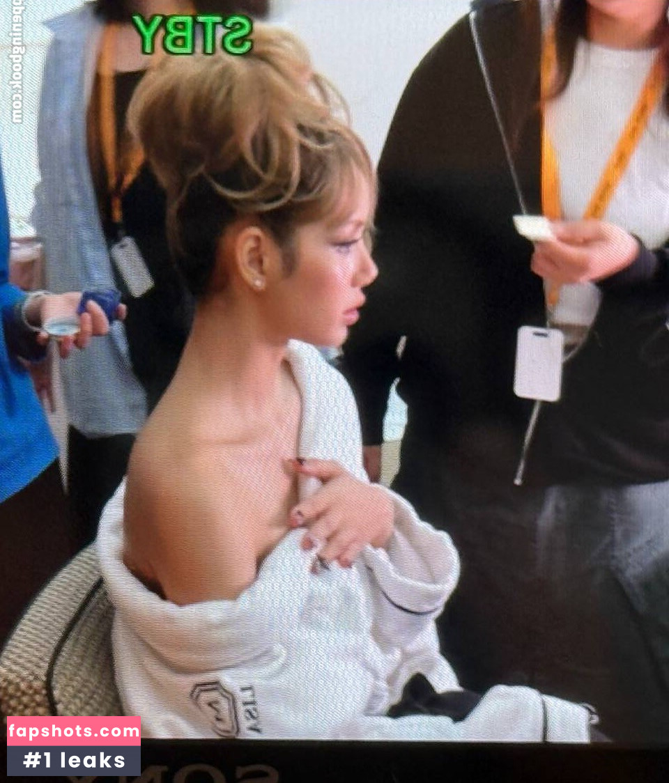 Lisa Blackpink gallery photo #169