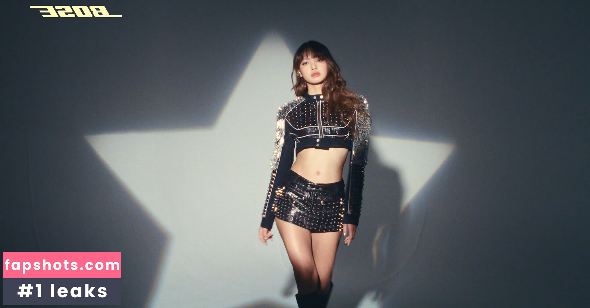 Lisa Blackpink gallery photo #183