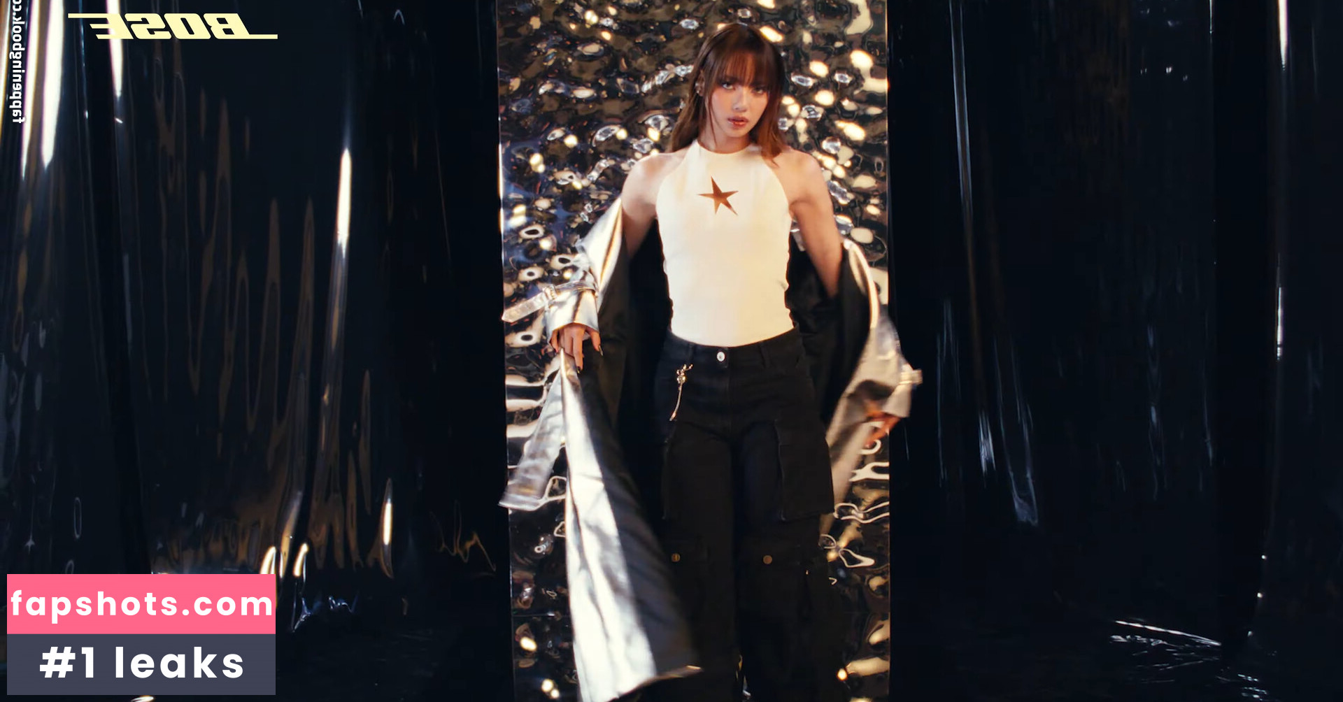 Lisa Blackpink gallery photo #192