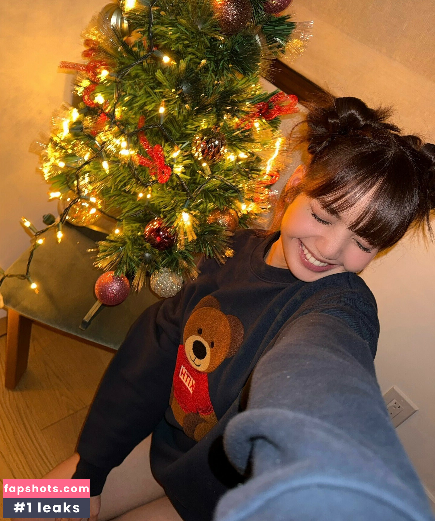 Lisa Blackpink gallery photo #243