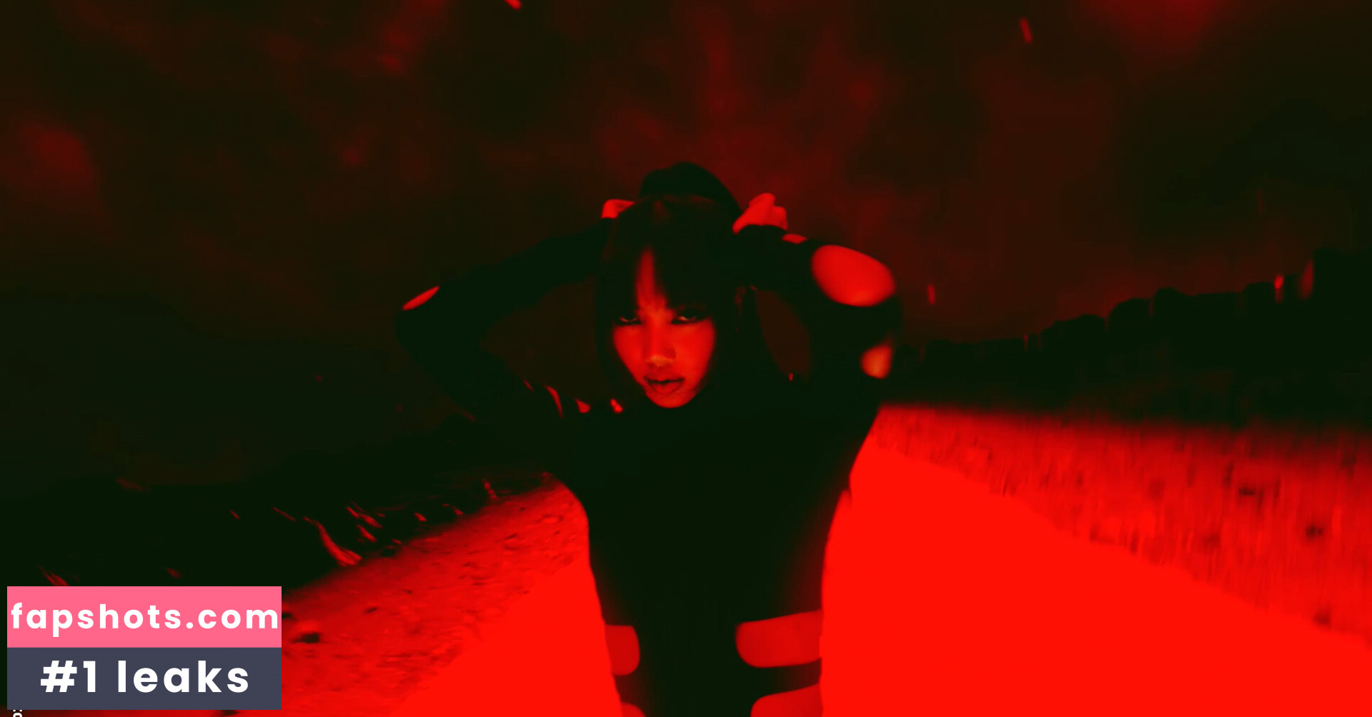 Lisa Blackpink gallery photo #272