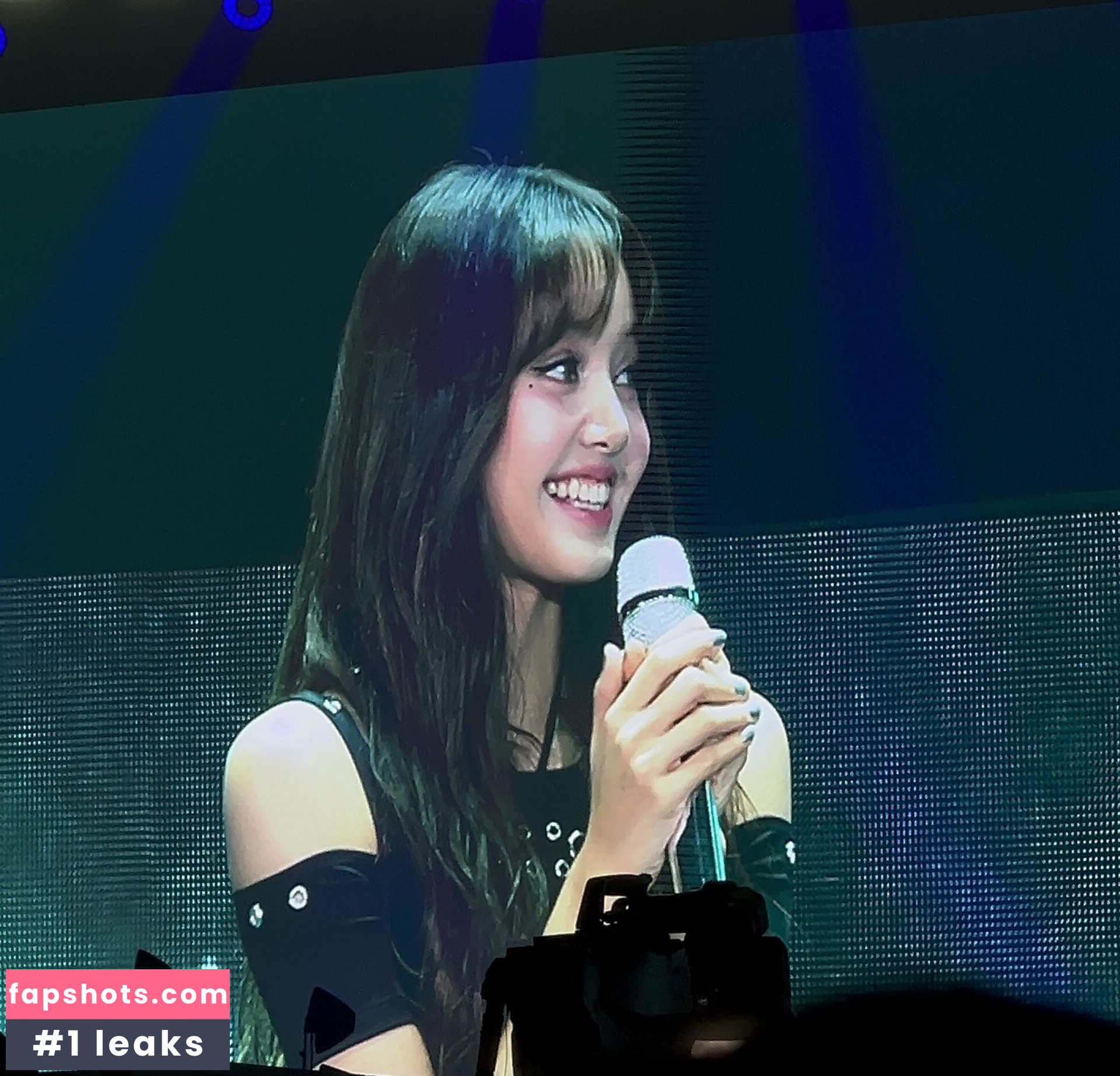 Lisa Blackpink gallery photo #290