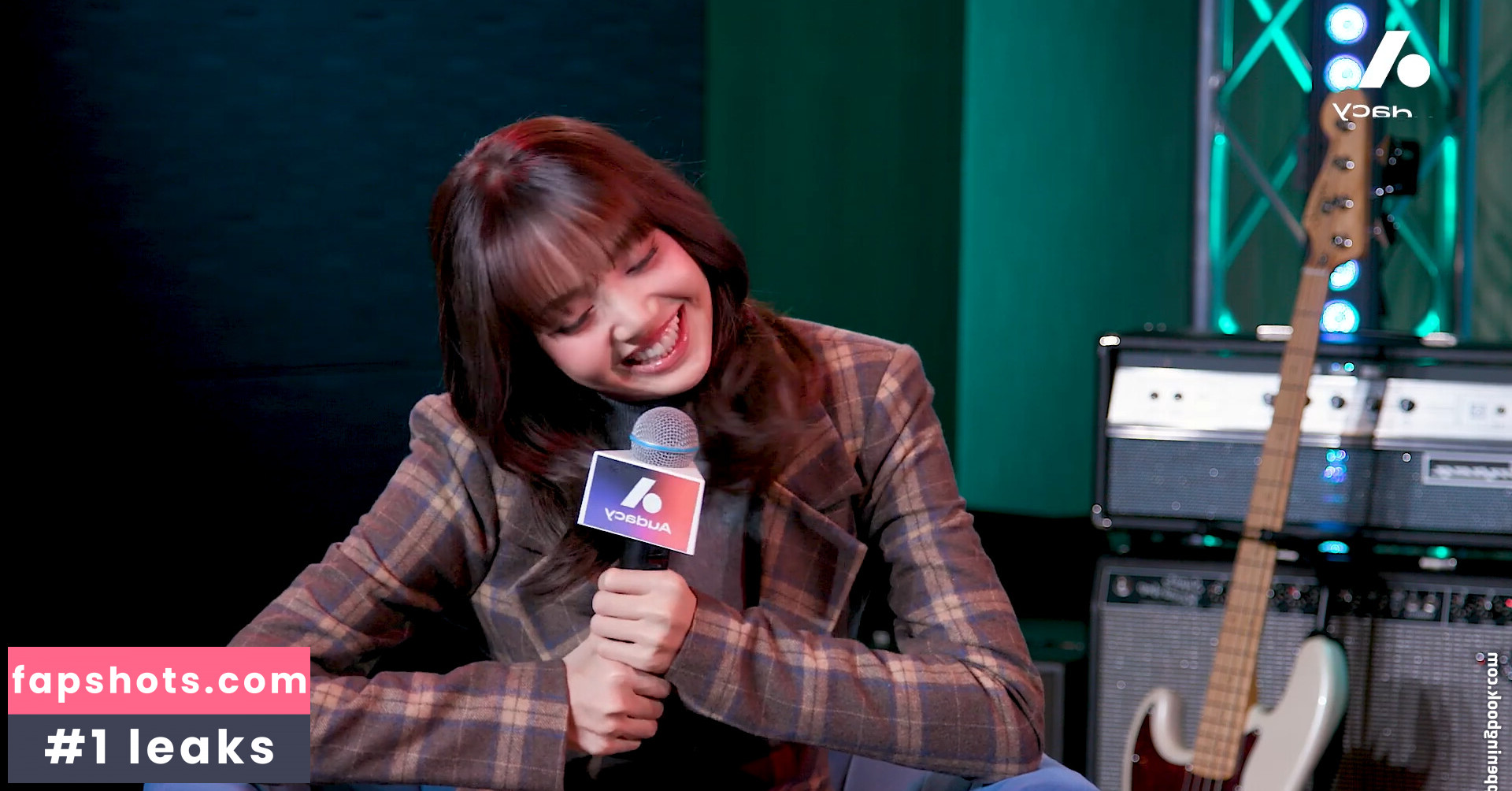 Lisa Blackpink gallery photo #312