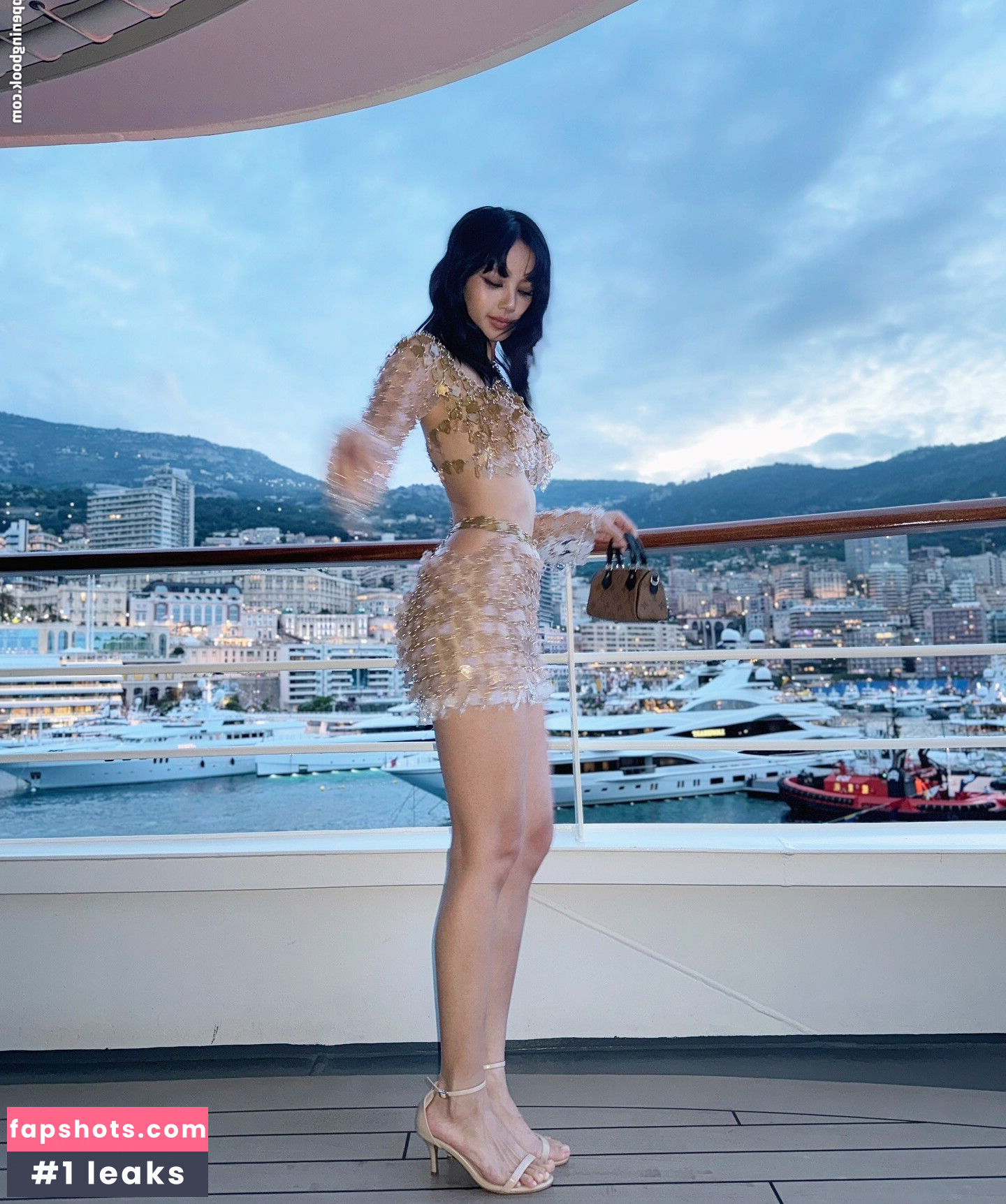 Lisa Blackpink gallery photo #400