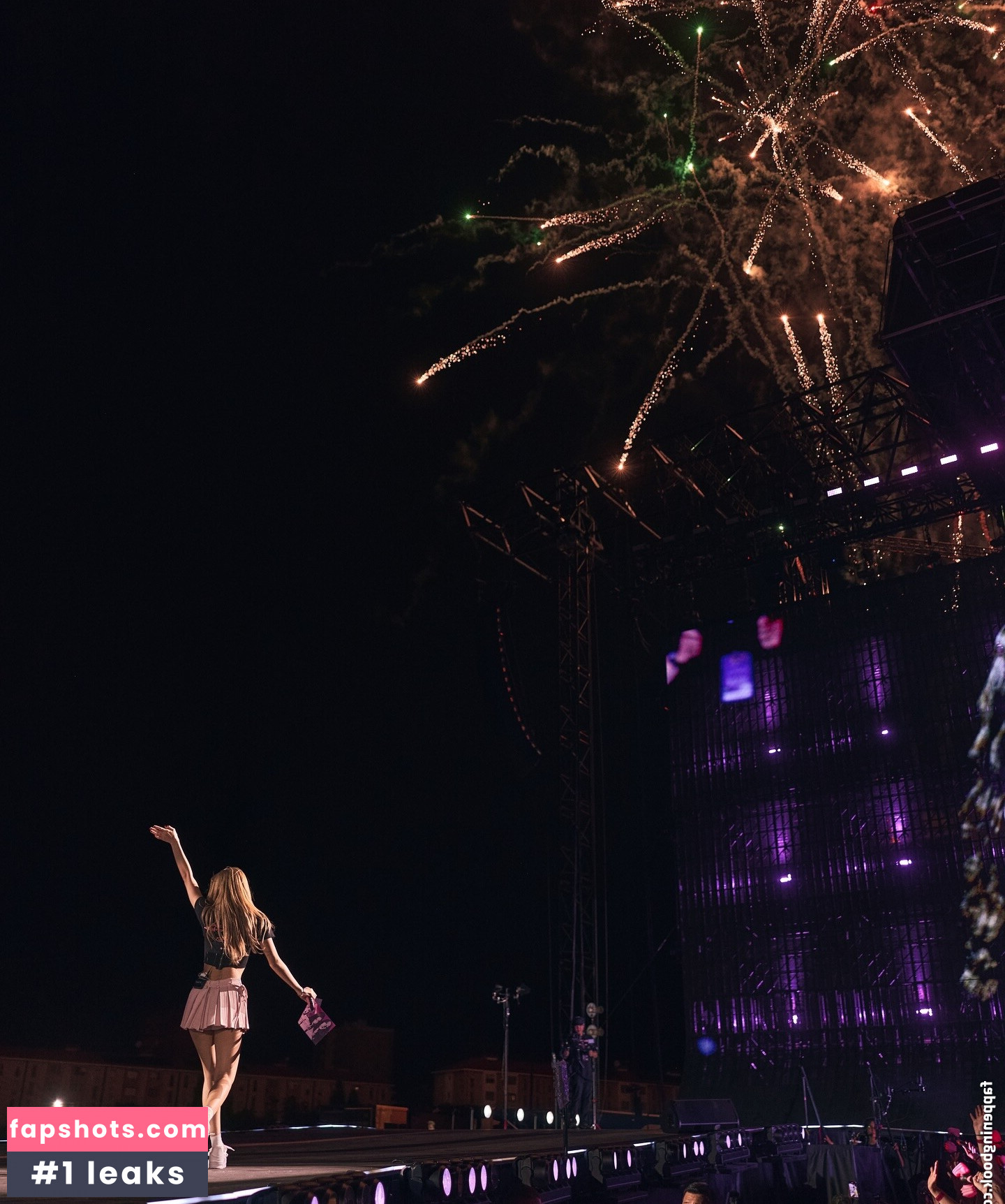 Lisa Blackpink gallery photo #63