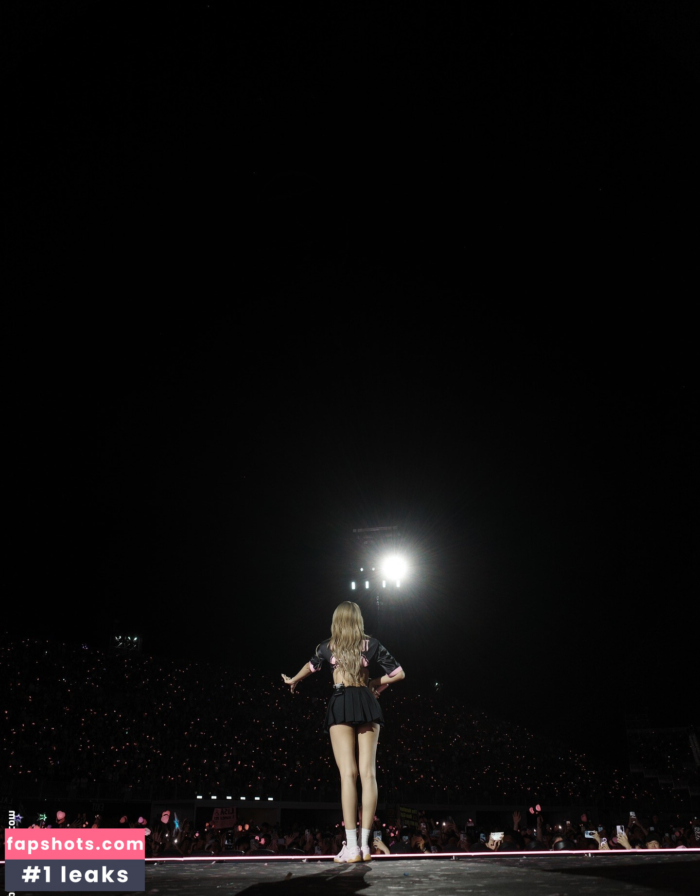 Lisa Blackpink gallery photo #84