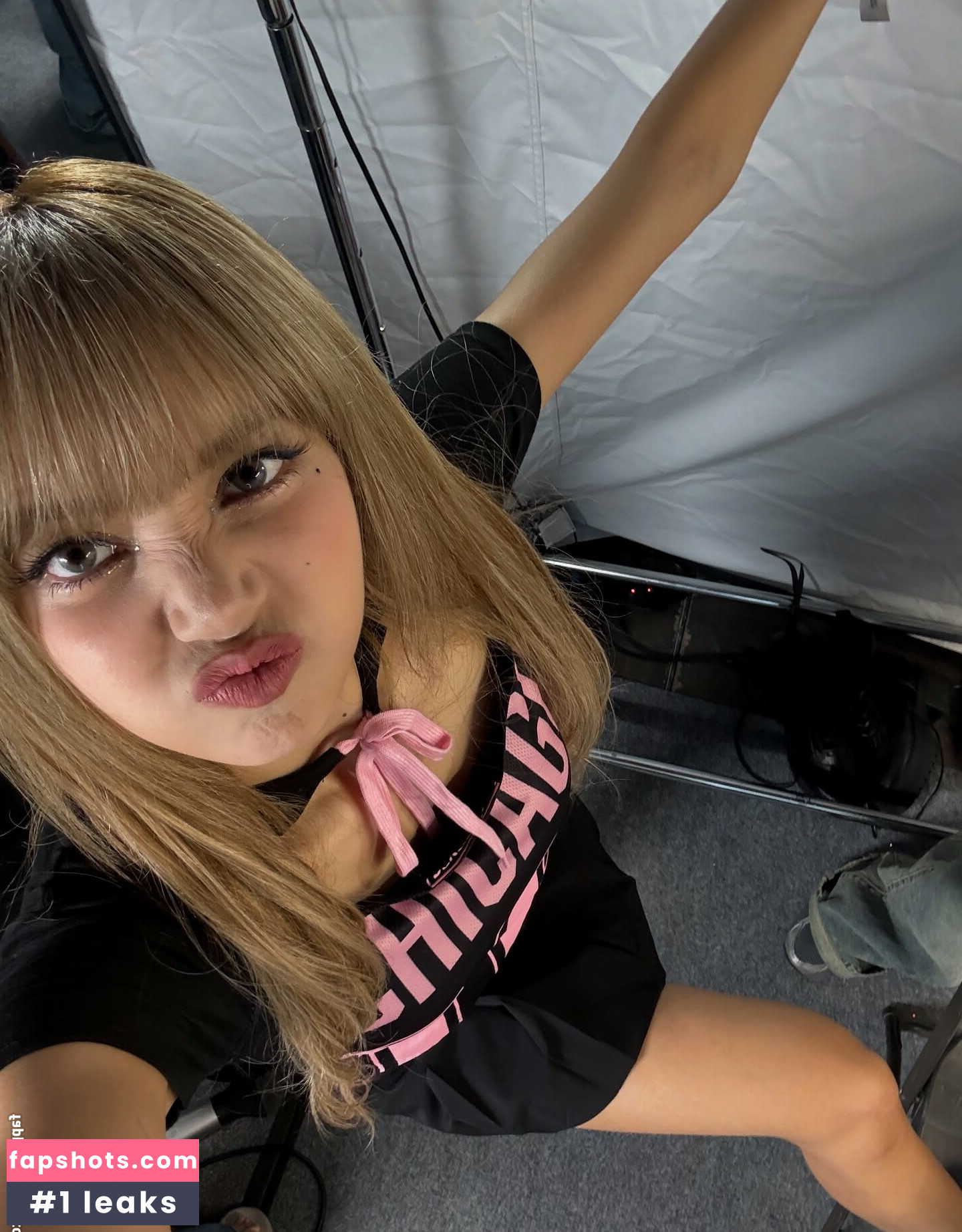 Lisa Blackpink gallery photo #100