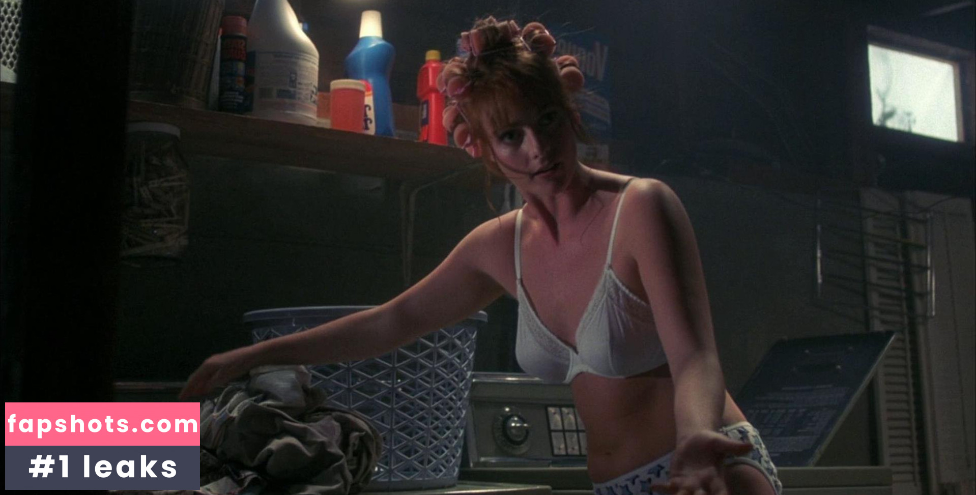 Lisa Blount gallery photo #2