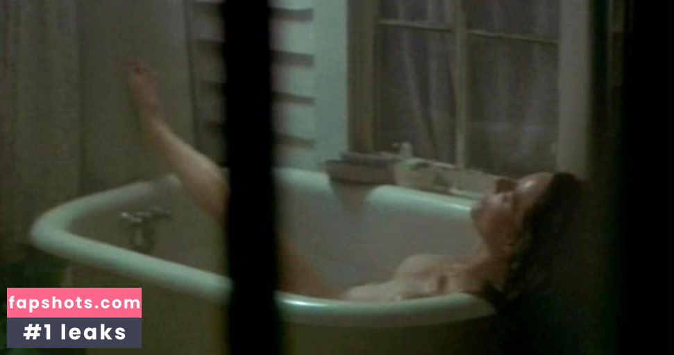 Lisa Blount gallery photo #17