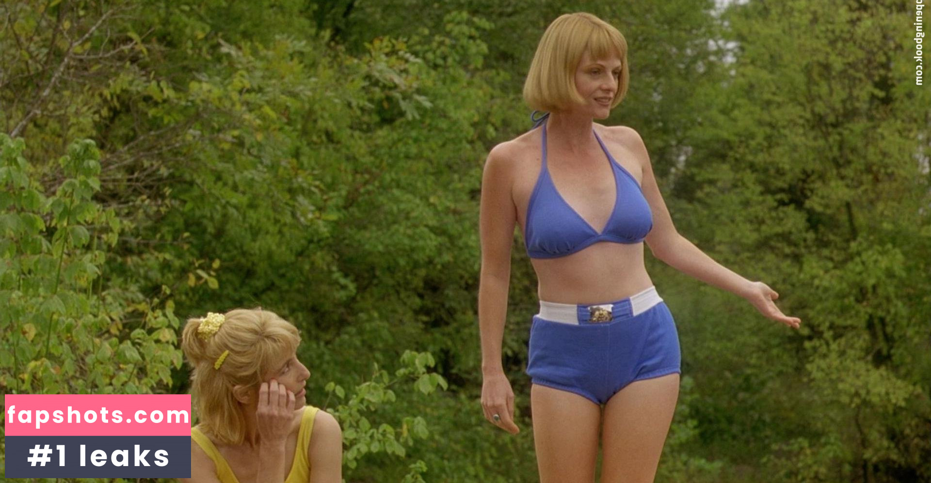 Lisa Blount gallery photo #22