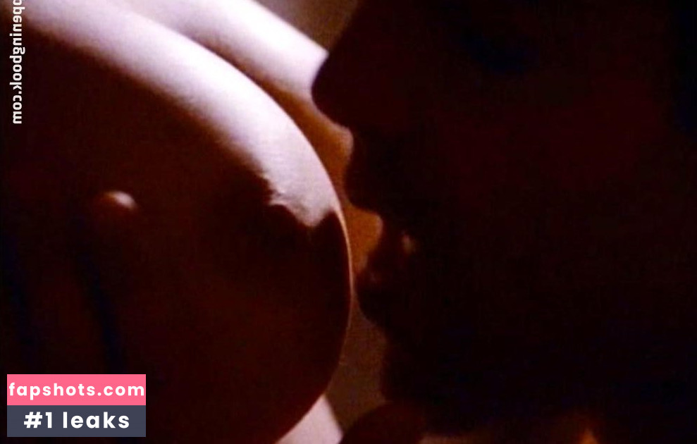 Lisa Boyle gallery photo #40