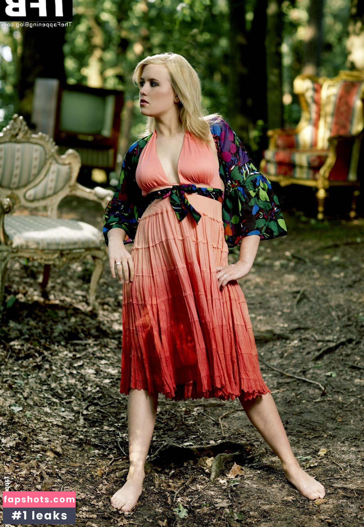 Lisa Bund gallery photo #11