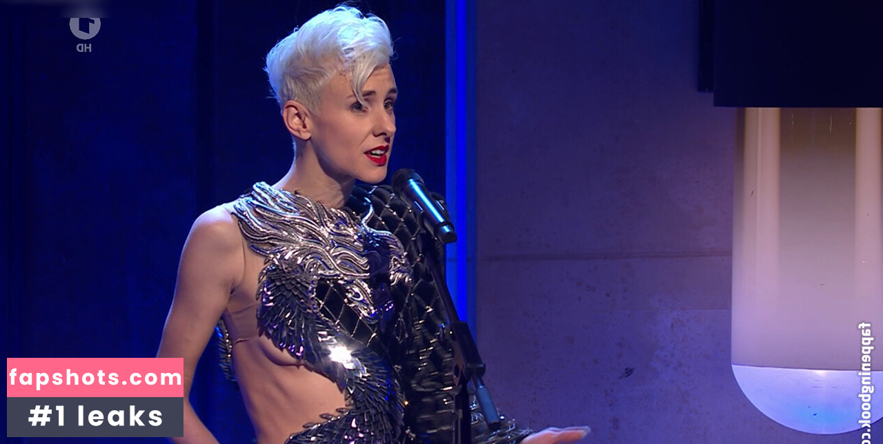 Lisa Eckhart Filtración Desnuda OnlyFans Foto #7 - Fapshots