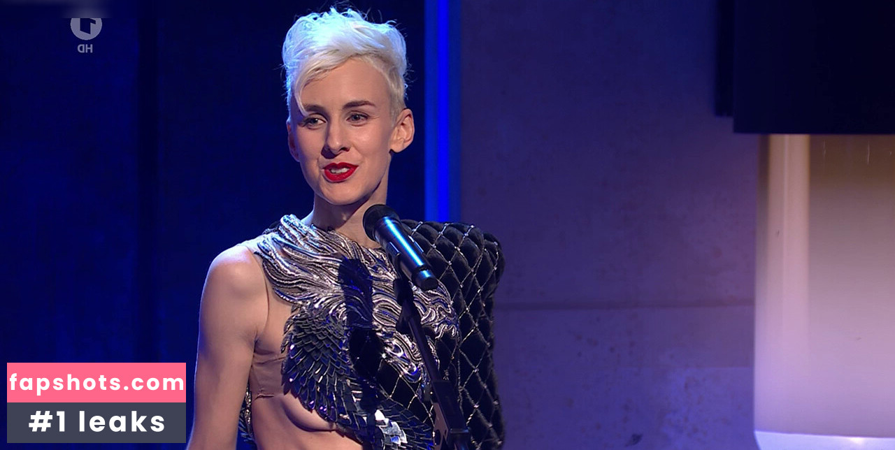 Lisa Eckhart Filtración Desnuda OnlyFans Foto #9 - Fapshots