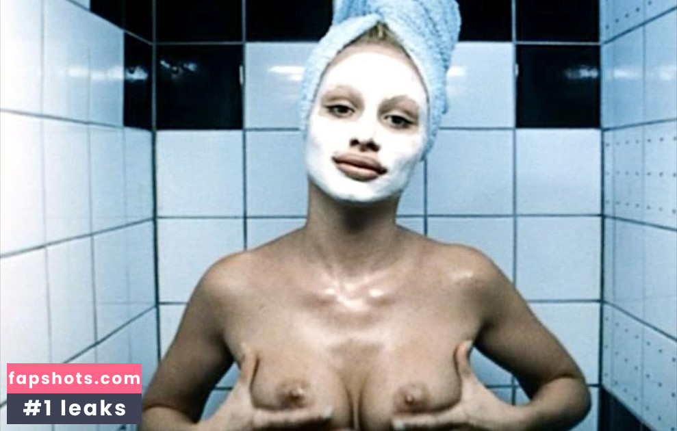 Lisa Grossmann gallery photo #2