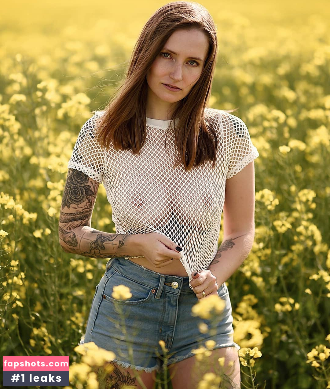 lisa.hates.you gallery photo #8