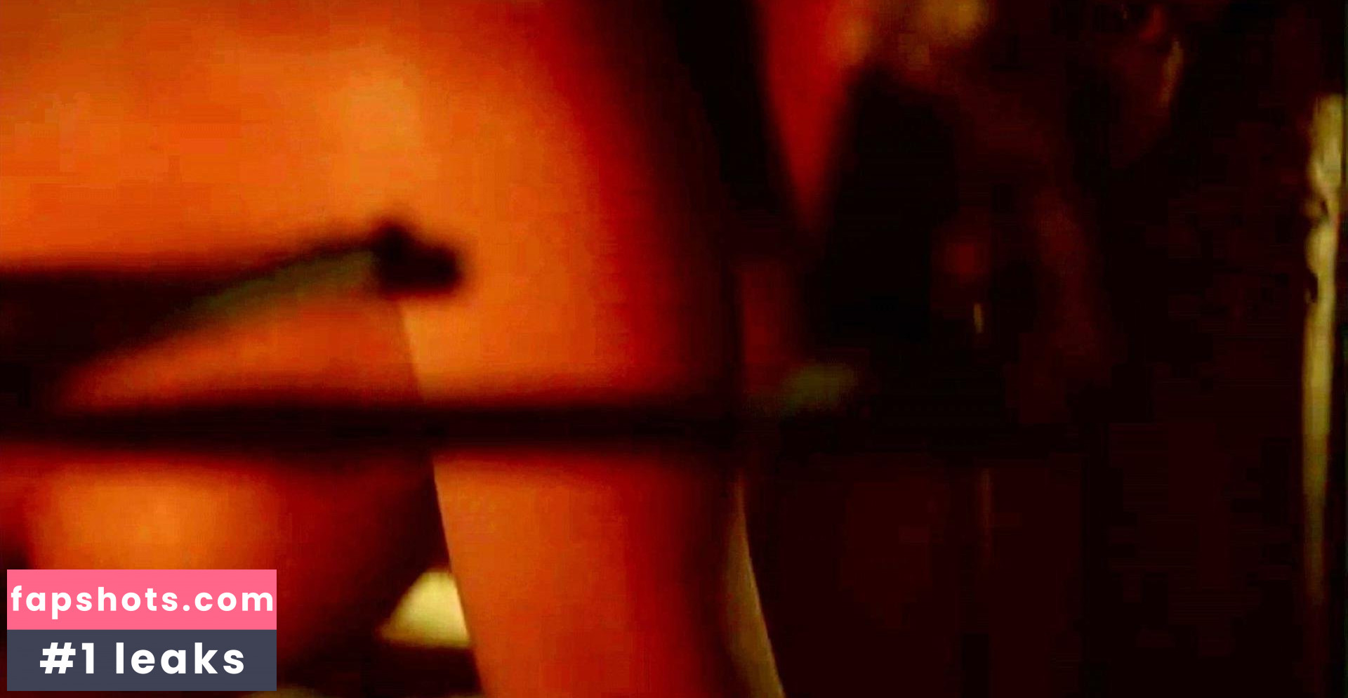 Lisa Joliffe-Andoh nude babe gallery